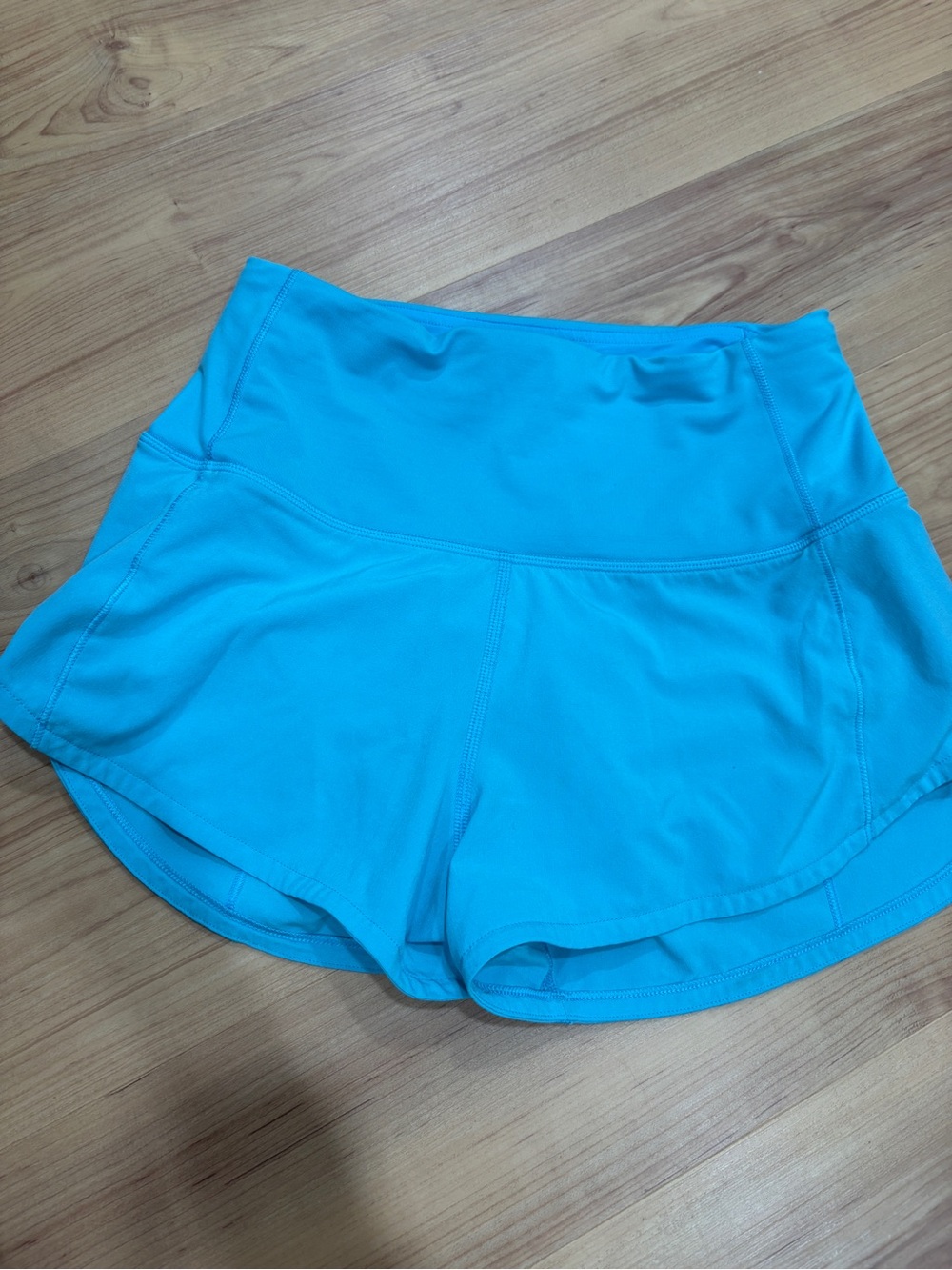 Lululemon Speed Up High-Rise Lined Short 2.5" Electric Turquoise size 0